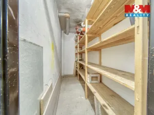 Pronájem bytu 1+1, Plzeň - Lobzy, Revoluční, 34 m2