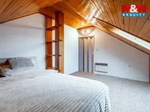 Prodej bytu 3+1, Radešínská Svratka, 65 m2