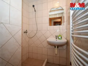 Prodej výrobních prostor, Spálov, 1200 m2