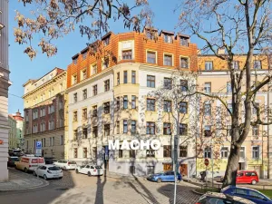 Pronájem bytu 3+kk, Praha - Vršovice, Černomořská, 70 m2