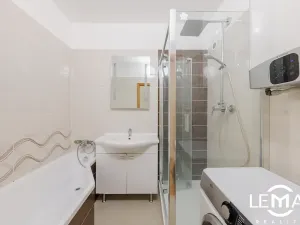 Prodej bytu 3+1, Velká Bystřice, Nádražní I, 68 m2