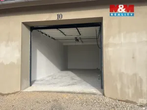 Pronájem garáže, Újezdec, 43 m2