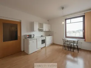 Pronájem bytu 2+kk, Praha - Košíře, Pod Klamovkou, 39 m2