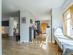 Pronájem rodinného domu, Skalka, 446 m2