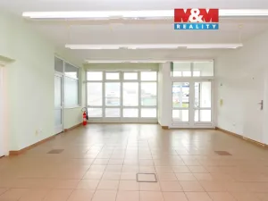 Prodej kanceláře, Hradec Králové - Slezské Předměstí, Vážní, 290 m2
