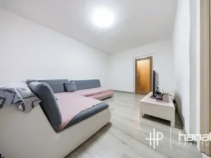 Prodej bytu 3+1, Ostrava, Bohumíra Četyny, 65 m2