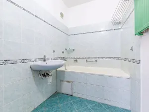 Prodej bytu 3+1, Olomouc, Družební, 78 m2