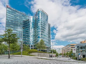 Pronájem kanceláře, Praha - Michle, Želetavská, 1000 m2