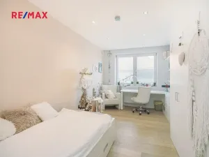 Prodej atypického bytu, Pardubice, Nerudova, 160 m2