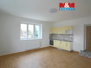 Pronájem bytu 1+kk, Hradec Králové - Slezské Předměstí, Bratří Štefanů, 37 m2