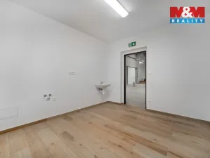 Prodej skladu, Cerekvice nad Loučnou - Pekla, 2380 m2