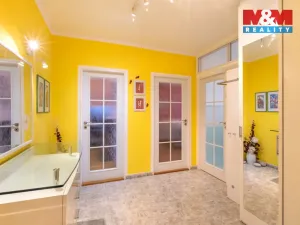 Prodej bytu 2+1, Teplice - Trnovany, V závětří, 83 m2