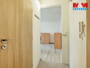 Prodej bytu 1+kk, Kladno - Kročehlavy, Vitry, 26 m2