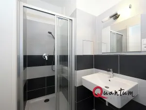 Pronájem bytu 1+kk, Praha - Malešice, Nad úžlabinou, 27 m2