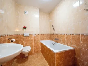 Prodej rodinného domu, Rosice, Malackova, 162 m2