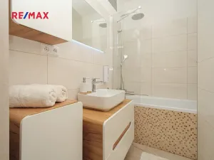 Pronájem bytu 3+kk, Praha - Vršovice, Přípotoční, 77 m2