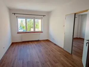 Pronájem bytu 3+1, České Budějovice, Jeronýmova, 108 m2