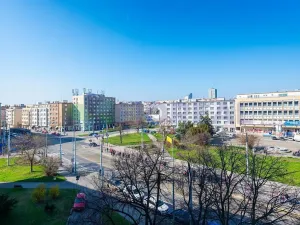 Pronájem bytu 3+1, Praha - Vršovice, Kubánské náměstí, 71 m2