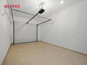 Prodej rodinného domu, Praha - Horní Počernice, Krotitelů, 197 m2