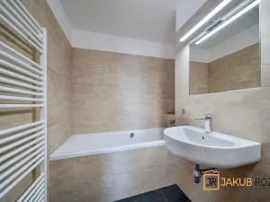 Prodej bytu 3+kk, Černý Důl, 92 m2