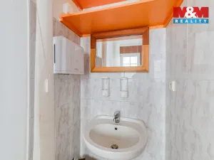 Pronájem obchodního prostoru, Mariánské Lázně, Hlavní třída, 35 m2