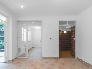 Pronájem kanceláře, Praha - Smíchov, Radlická, 124 m2