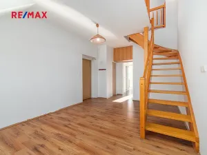 Prodej bytu 2+1, Plzeň, Ořechová, 70 m2