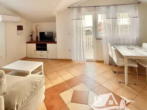 Prodej vícegeneračního domu, Medulin, Chorvatsko, Pošesi, 150 m2