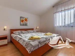 Prodej vícegeneračního domu, Medulin, Chorvatsko, Pošesi, 150 m2