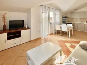 Prodej vícegeneračního domu, Medulin, Chorvatsko, Pošesi, 150 m2