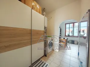 Pronájem atypického bytu, České Budějovice, 54 m2