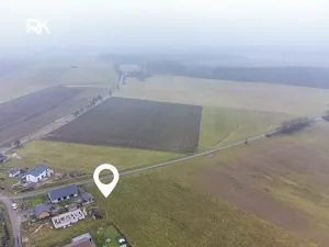 Prodej pozemku pro bydlení, Uhersko, 1000 m2