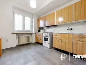 Prodej bytu 2+1, Zlín, Věžové domy, 61 m2