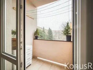 Prodej bytu 2+1, Praha - Malešice, Chotutická, 55 m2