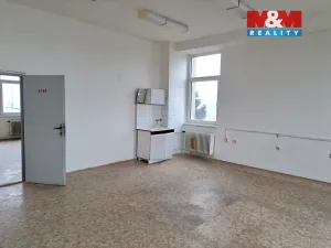 Pronájem kanceláře, Brno - Černovice, Hájecká, 79 m2
