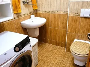 Prodej rodinného domu, Ohrobec, 590 m2