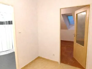 Pronájem bytu 2+kk, Praha - Řeporyje, Ořešská, 45 m2