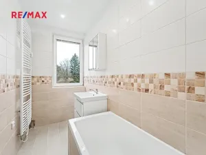 Prodej bytu 4+1, Týnec nad Sázavou, Na Hlinkách, 85 m2