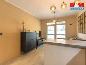 Prodej bytu 3+kk, Nehvizdy, Pražská, 63 m2