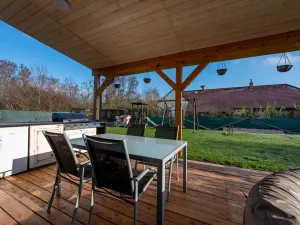 Prodej rodinného domu, Lipník, 195 m2