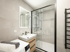 Pronájem bytu 1+kk, Hradec Králové, Průmyslová, 29 m2