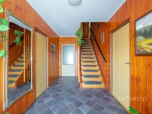 Prodej rodinného domu, Vroutek, Na Hůrce, 140 m2