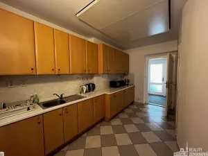 Pronájem kanceláře, Praha - Nové Město, Rumunská, 29 m2