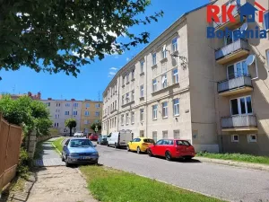 Prodej bytu 2+1, Znojmo, Na Vinici, 56 m2