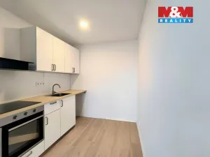 Pronájem bytu 1+kk, Kladno - Kročehlavy, Americká, 34 m2