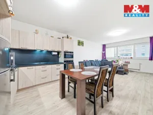 Prodej bytu 2+kk, Pardubice - Polabiny, Bělehradská, 77 m2