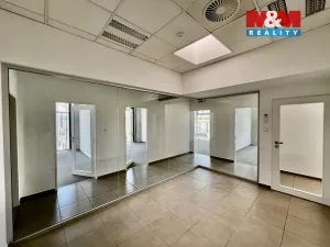 Pronájem kanceláře, Nupaky, Komerční, 100 m2