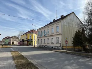 Prodej bytu 2+1, České Velenice, Komenského, 80 m2