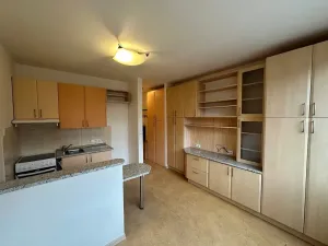 Pronájem bytu 1+kk, Děčín, Řetězová, 20 m2