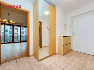 Pronájem bytu 2+kk, Praha - Dejvice, Lindleyova, 59 m2